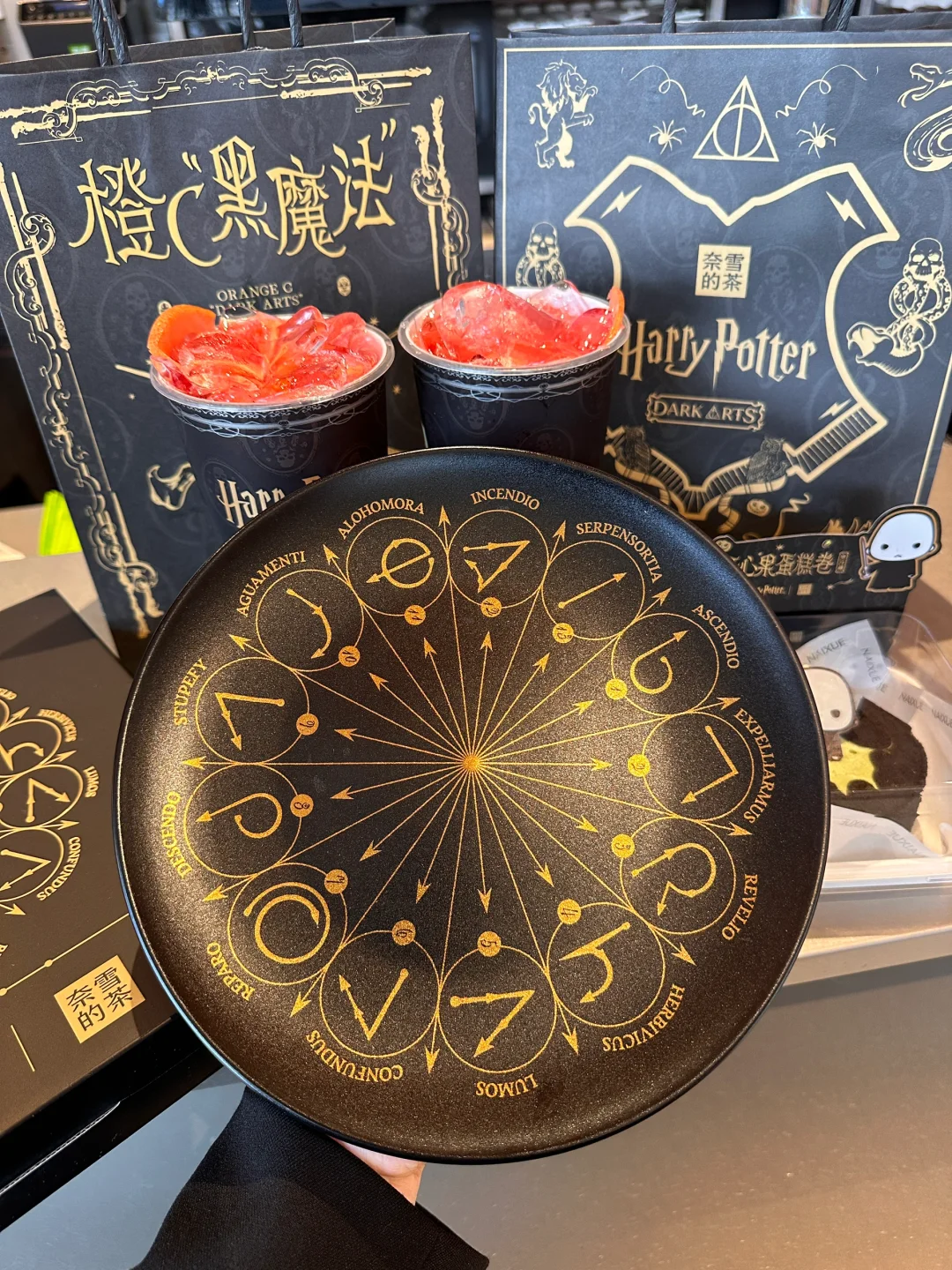 不加糖也好喝‼️奈雪这波周边设计上大分~