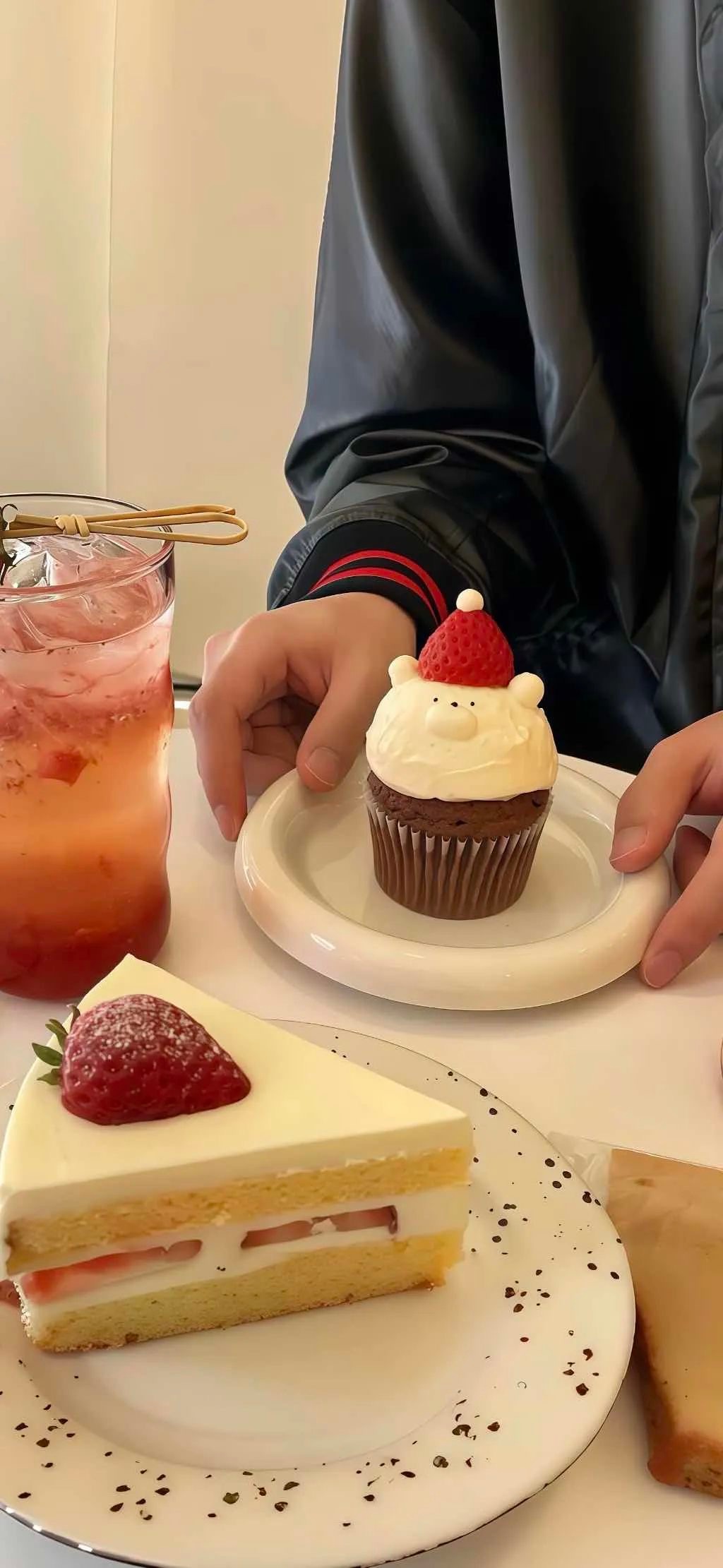 治愈系食物壁纸丨聊天背景图丨全屏手机壁纸🥞🍰🍦 