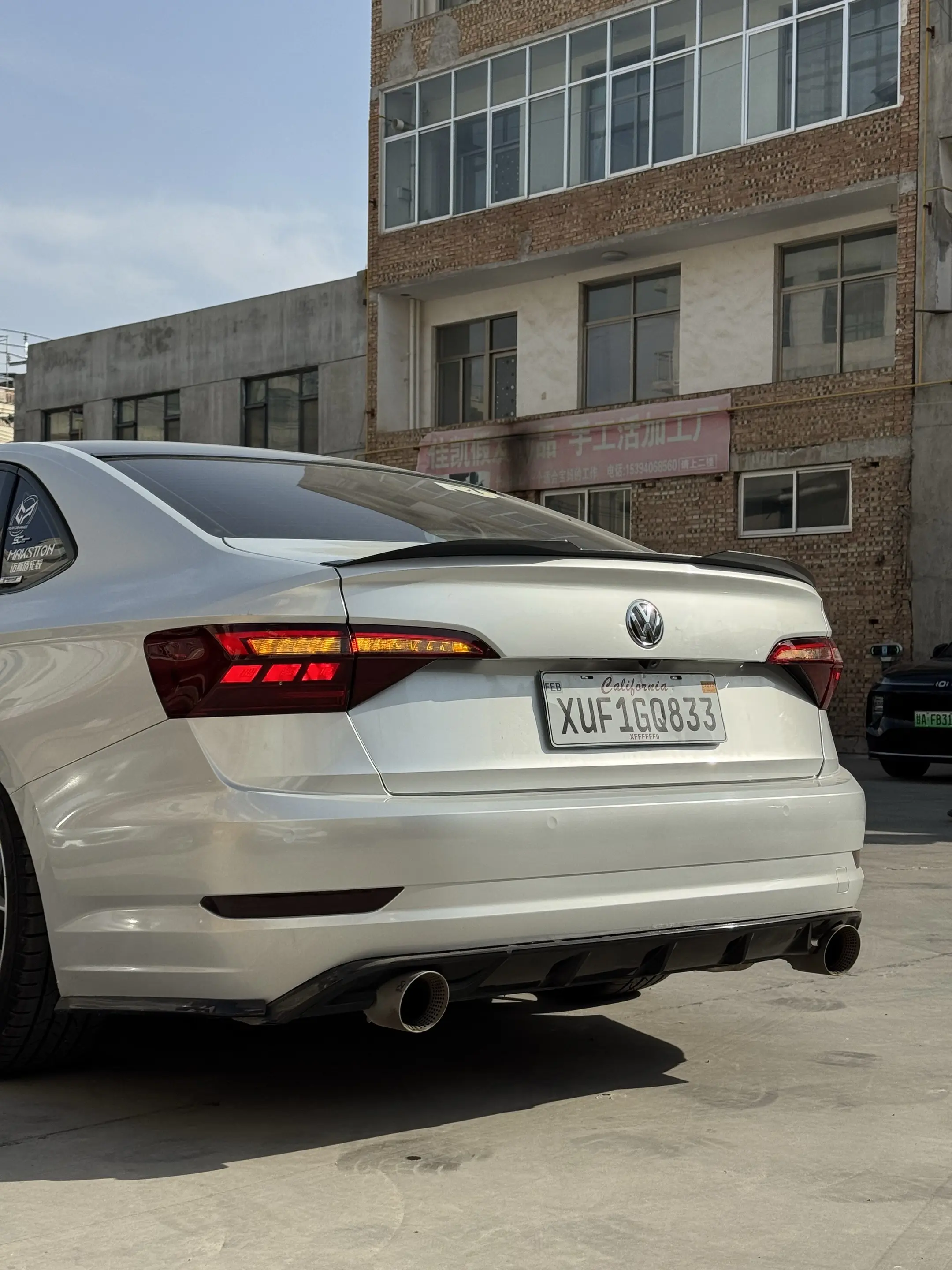 这样的尾部和尾灯是你喜欢的么