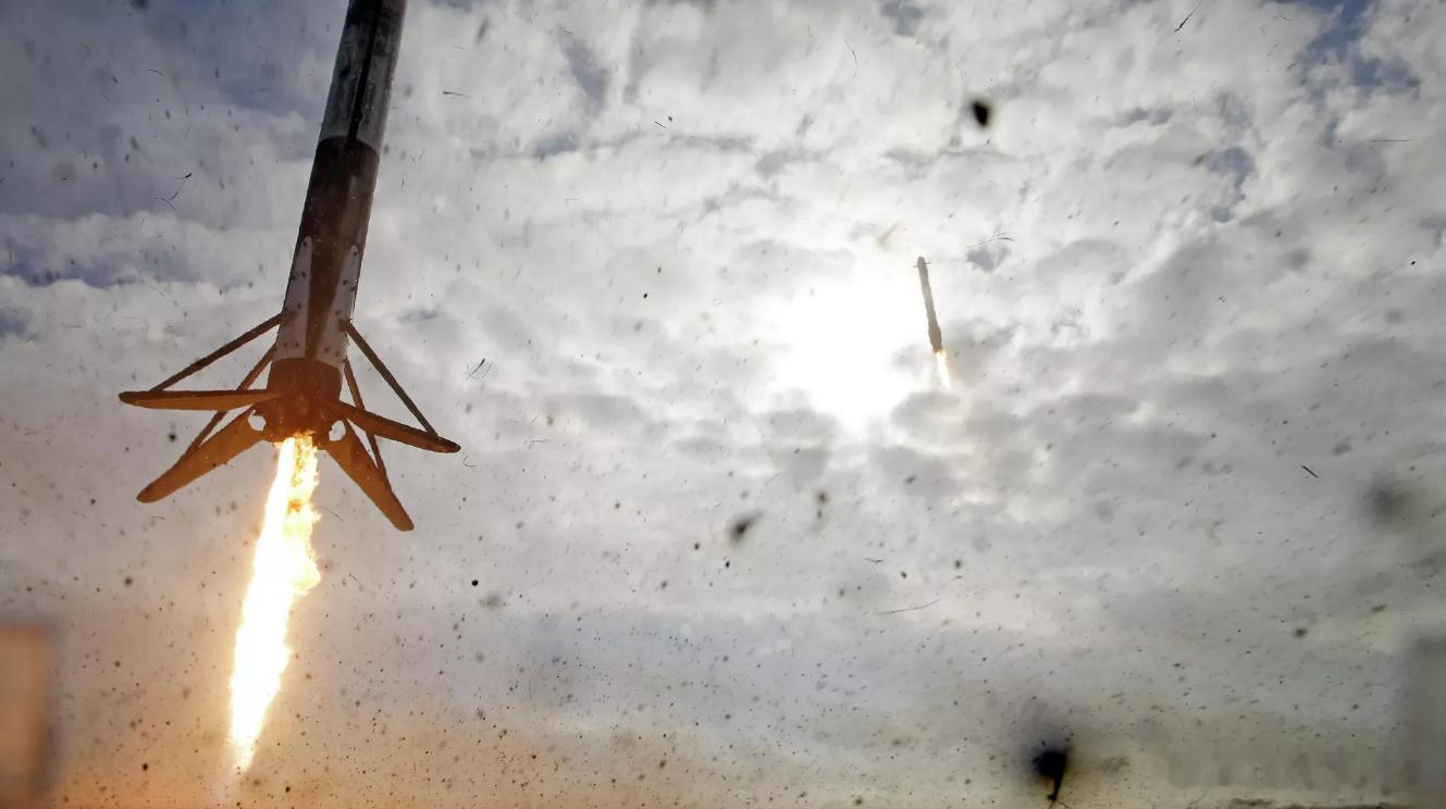 SpaceX还只是一家民用公司吗？它被授予40亿美元太空军合同，用于追踪空中威胁