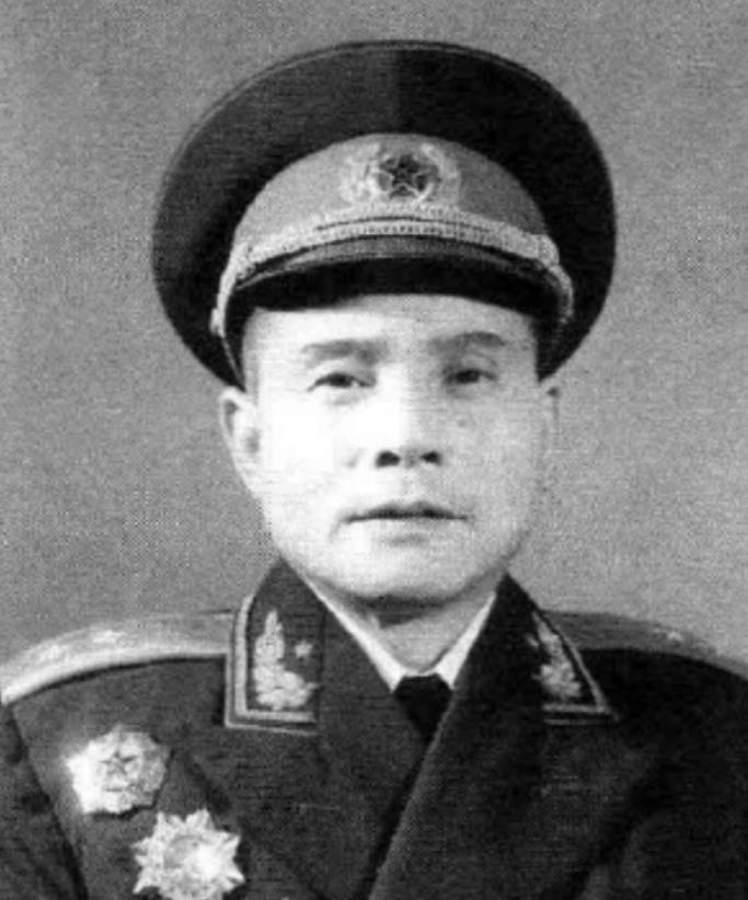 董存瑞19岁牺牲后，妻子守丧三年后改嫁，家人得到开国中将的照顾。1994年，北京