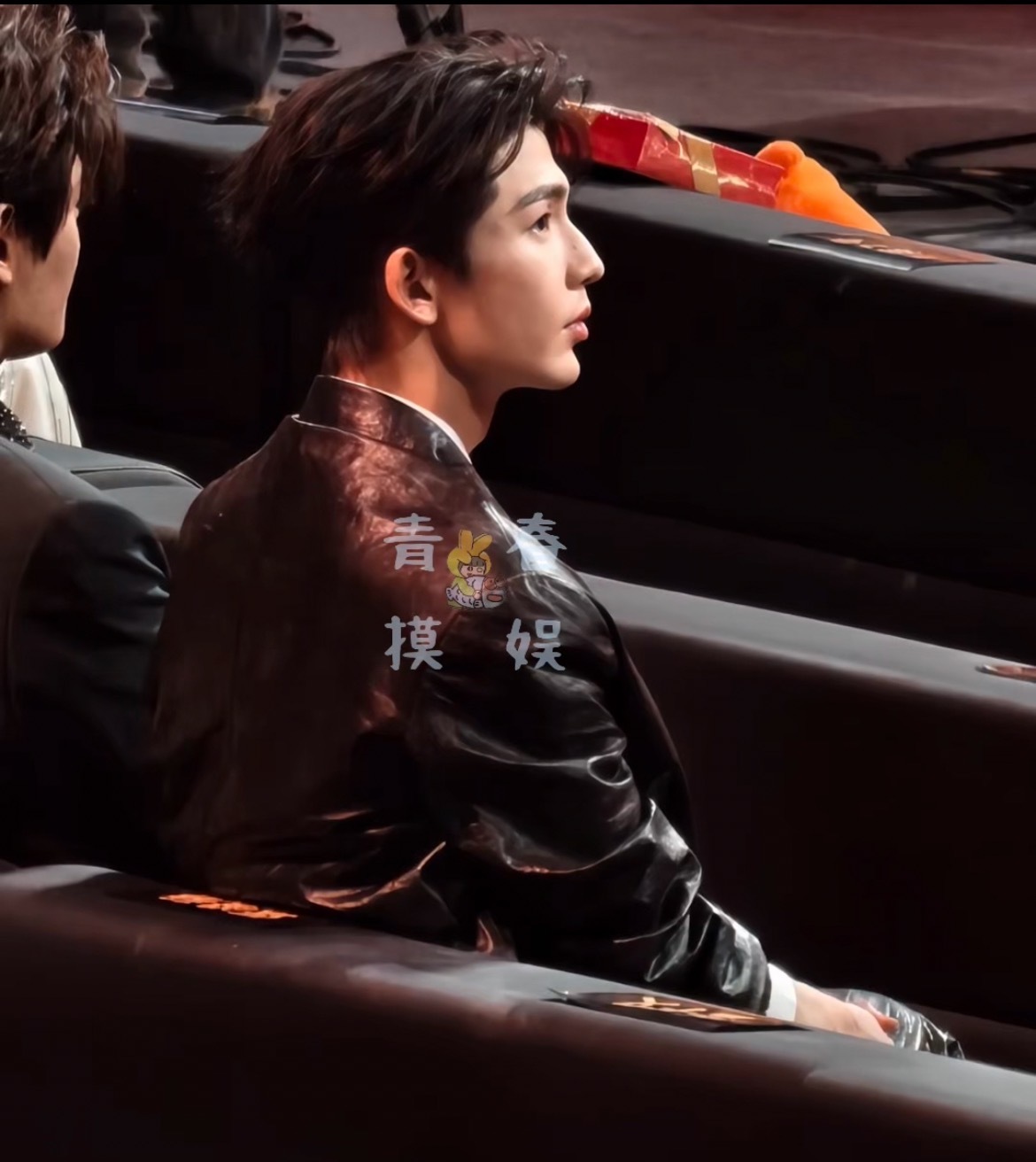 微博之夜独家物料 在青春摸娱青春摸娱 自取欢迎大家关注我们哦 以后还会有更多独家