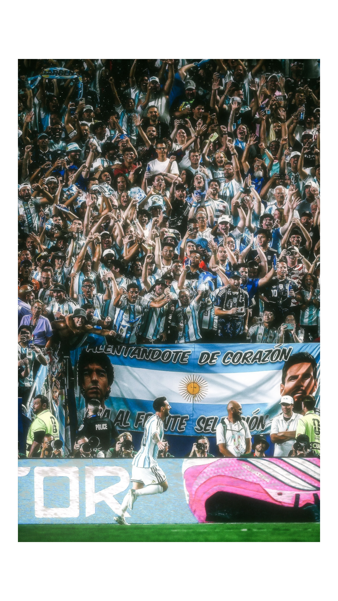 他让他们成为了世界上最幸福的球迷。🇦🇷梅西帽子戏法阿根廷3比0阿尔及利亚