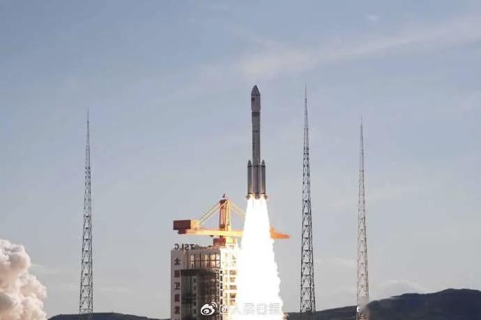 10月17日，我国千帆极轨18组卫星发射成功。[笑哈哈][赞](来源: 网络新闻