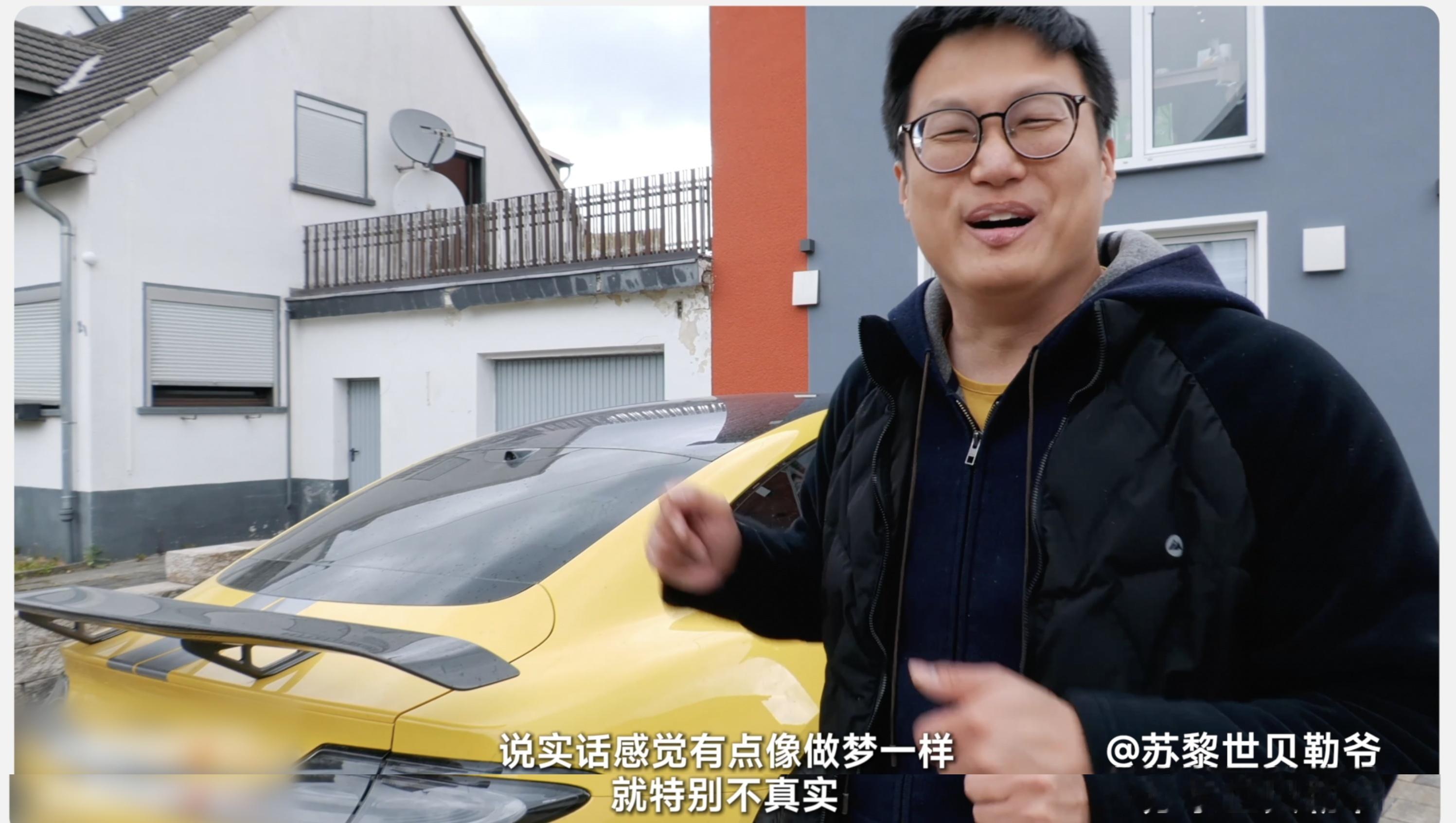 眼里有光满眼就都是光 总觉得小米车主身上有种特别的劲儿，不甘平庸、眼里有光，而小