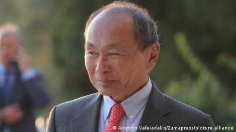 福山承认对中国的预测失败热点解读 《法兰克福汇报》发表了对的访谈。福山于1989