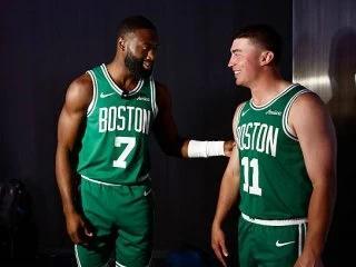 NBA生意冷酷！普里查德真情发声：布朗是我的兄弟，可比赛还得继续打
 
北京时间