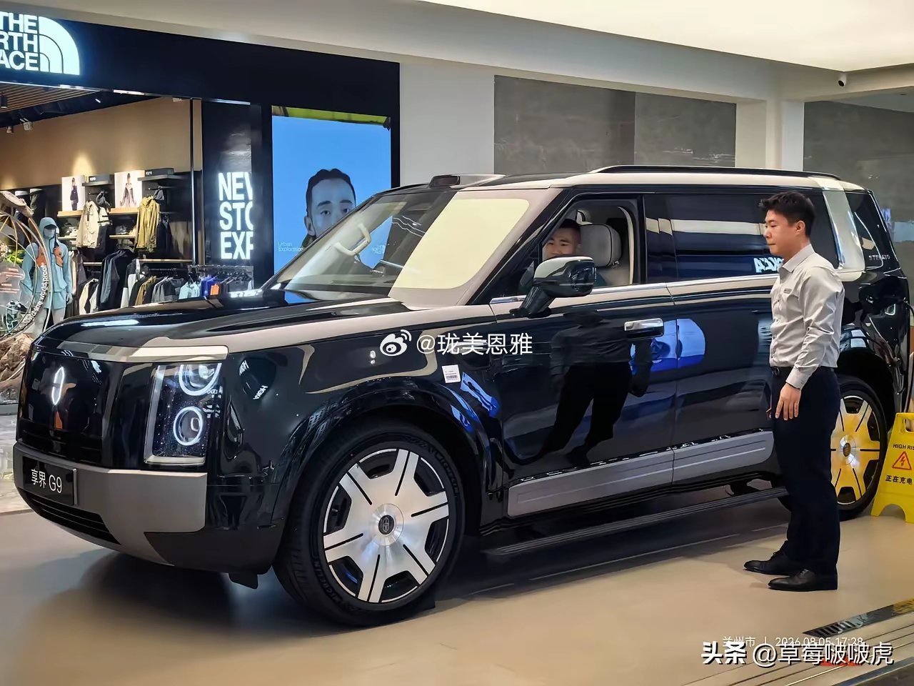 难怪那么多人想买这车，确实霸气！ 