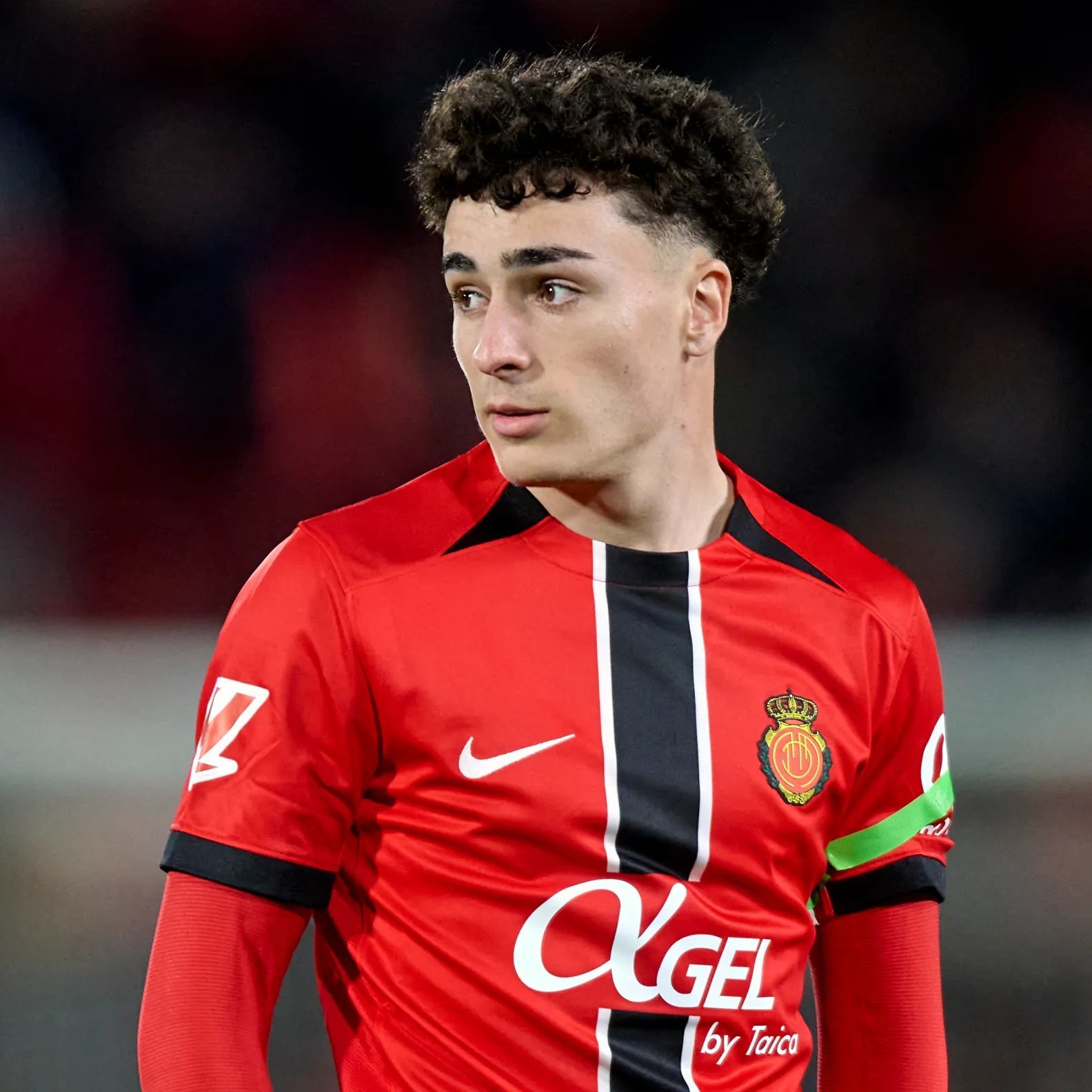 每体：扬·维吉利在马洛卡的出色表现重新点燃了巴塞罗那把他带回来的想法，巴萨拥有优