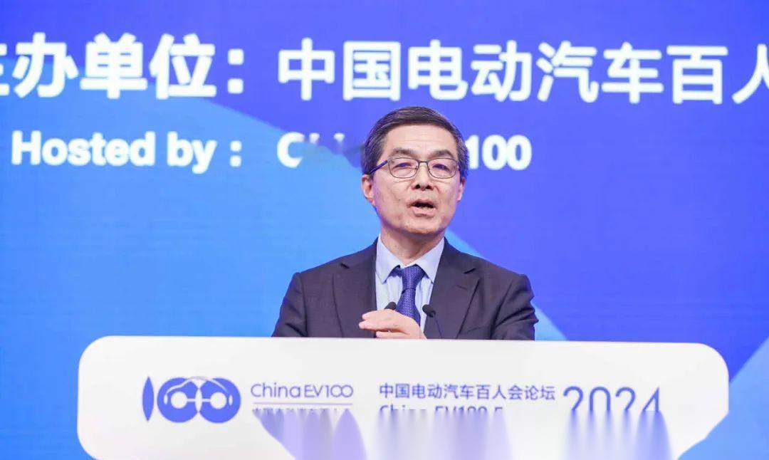 按目前的电力结构，电动汽车相比燃油汽车全生命周期碳减排超过40%！
以上，是中国
