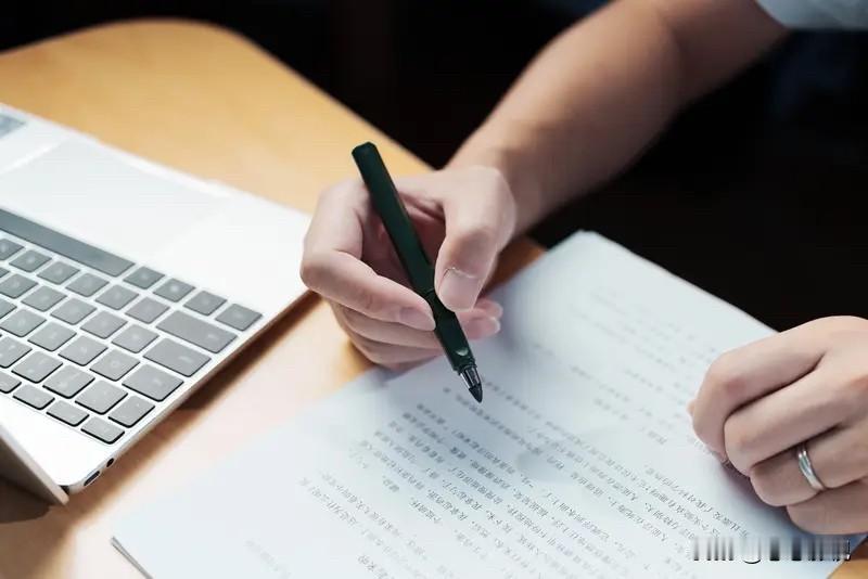 在头条写作四年，我的总收益已经超过了这四年的退休金总和。若问秘诀，其实很简单，就