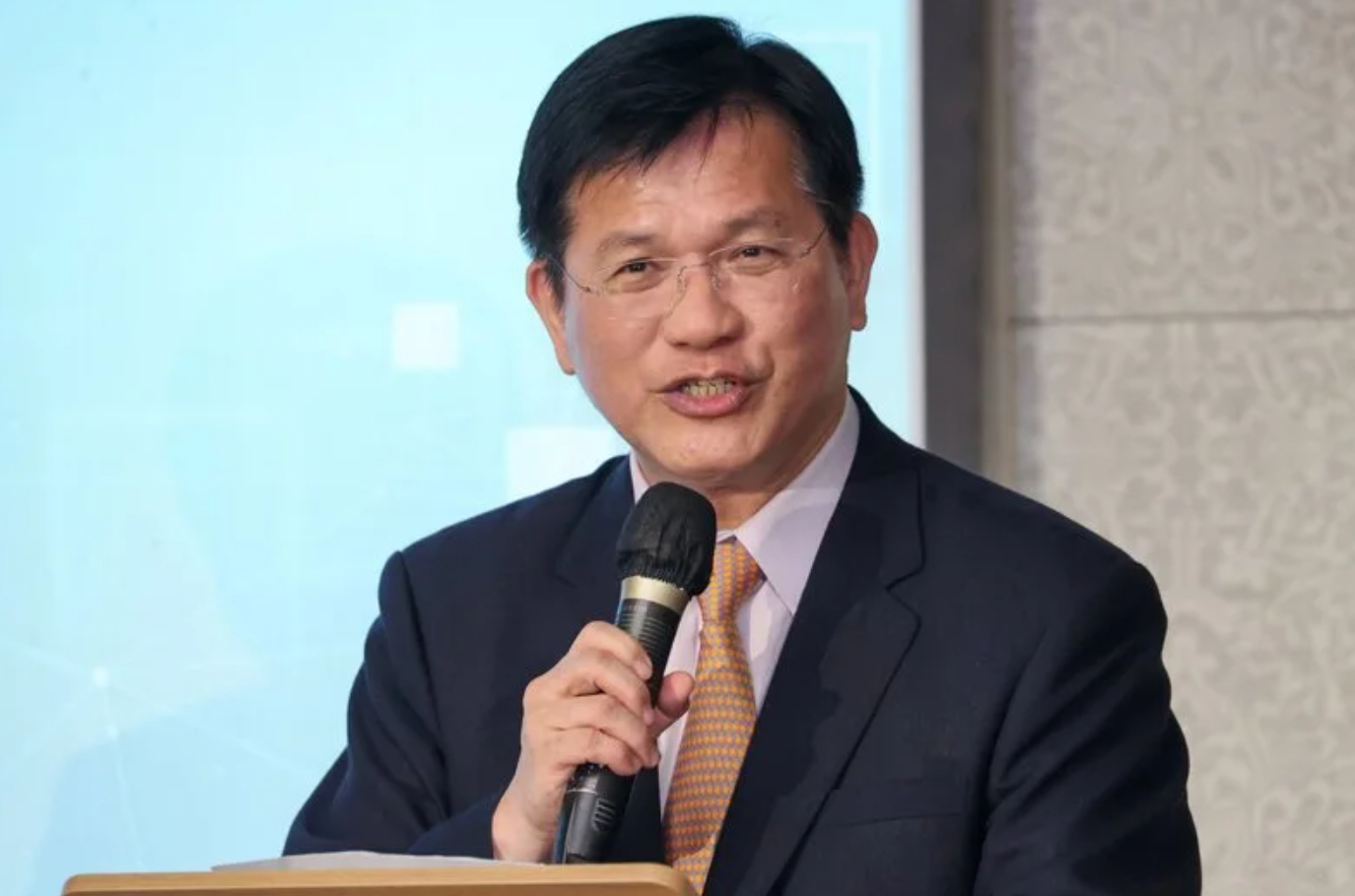 #台当局将韩国改称南韩遭韩网友群嘲# 【台当局将韩国改称“南韩”以示“报复”，反