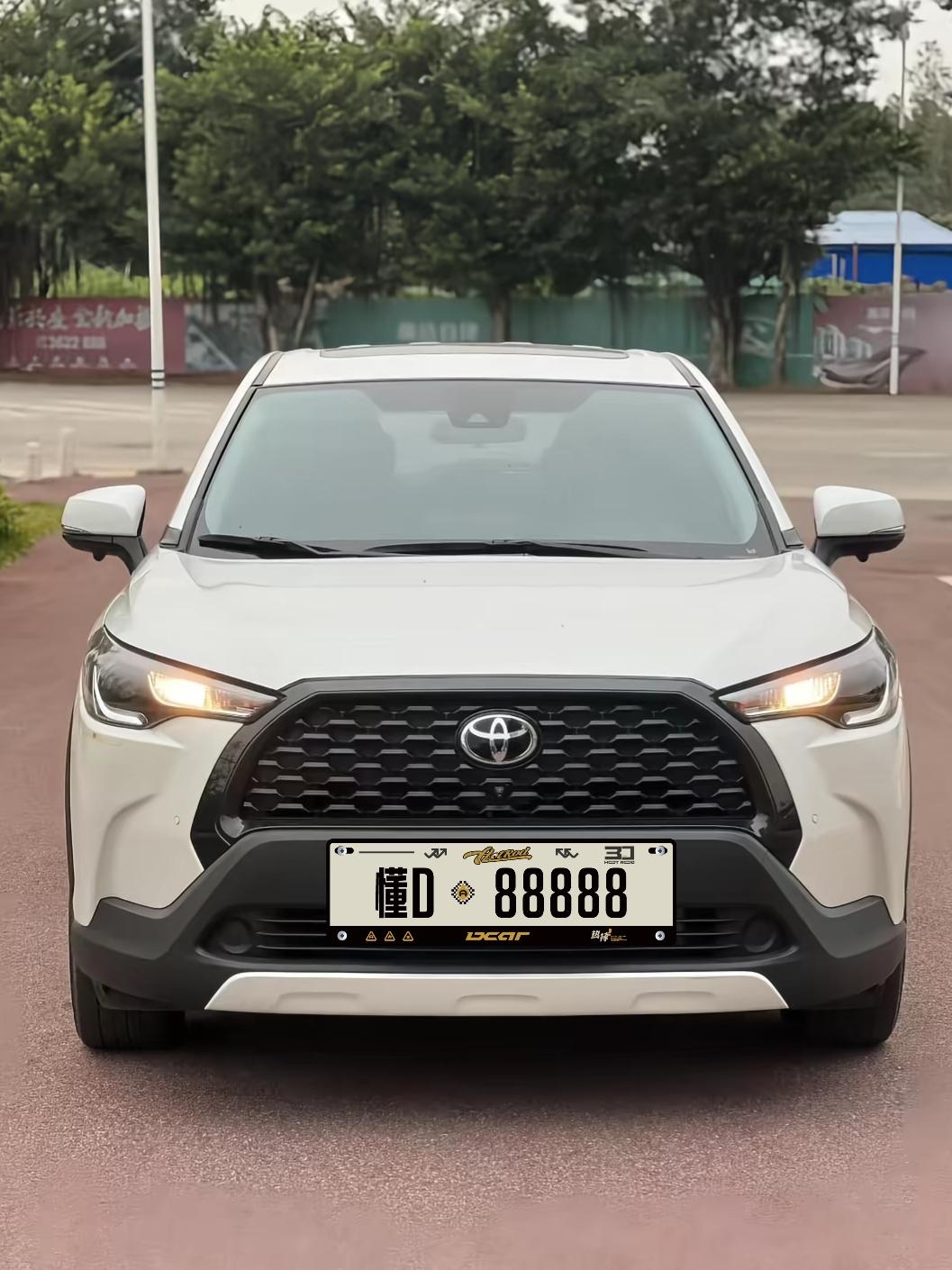 预算卡在5万块钱，打算入手一台家用二手SUV，不少人会纠结二手锐放和二手逍客。两
