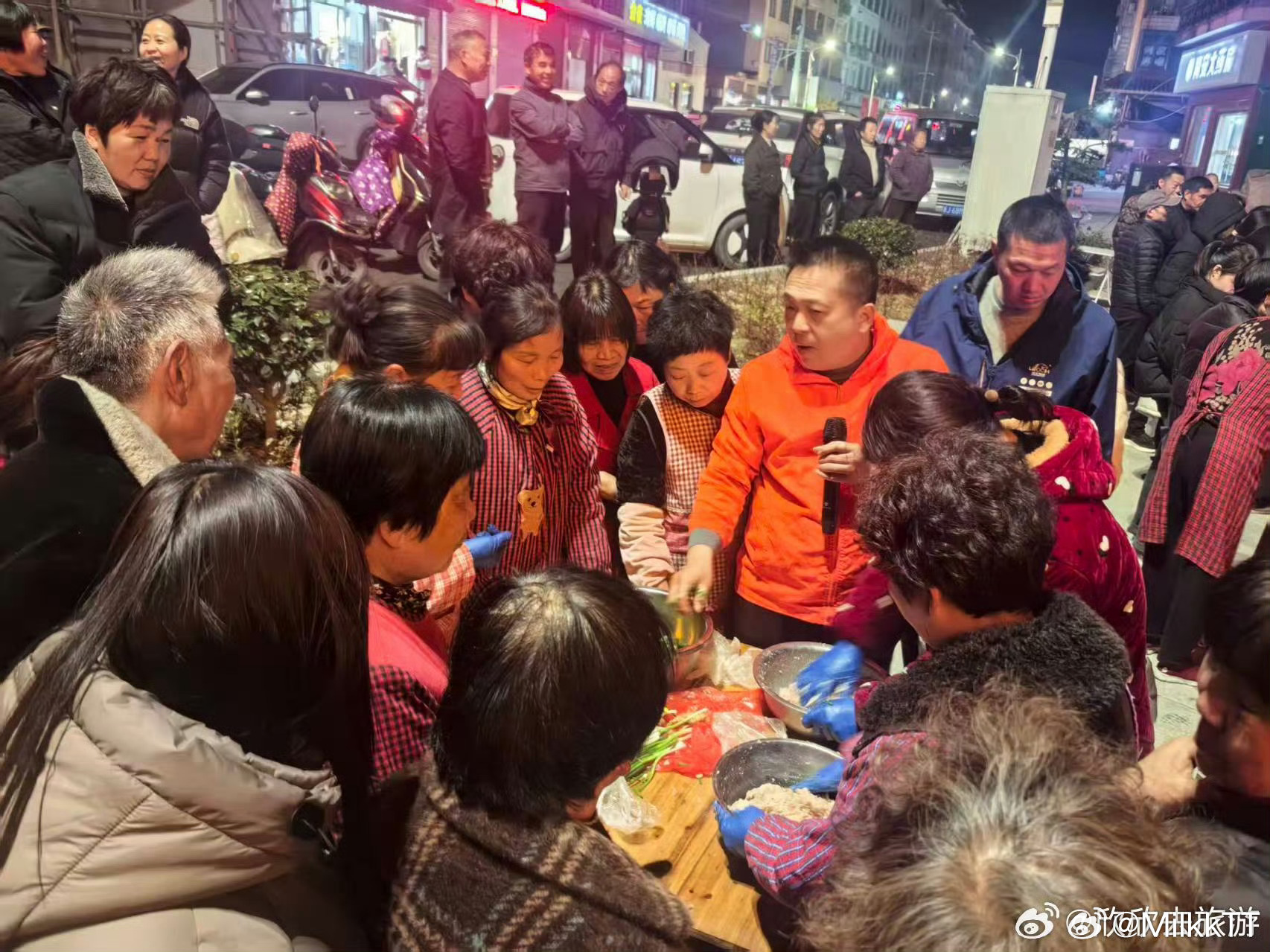 麦饼飘香让台州农村姐妹掌勺又掌金小小麦饼，做出共富大文章！台州天台市集村妇联开展