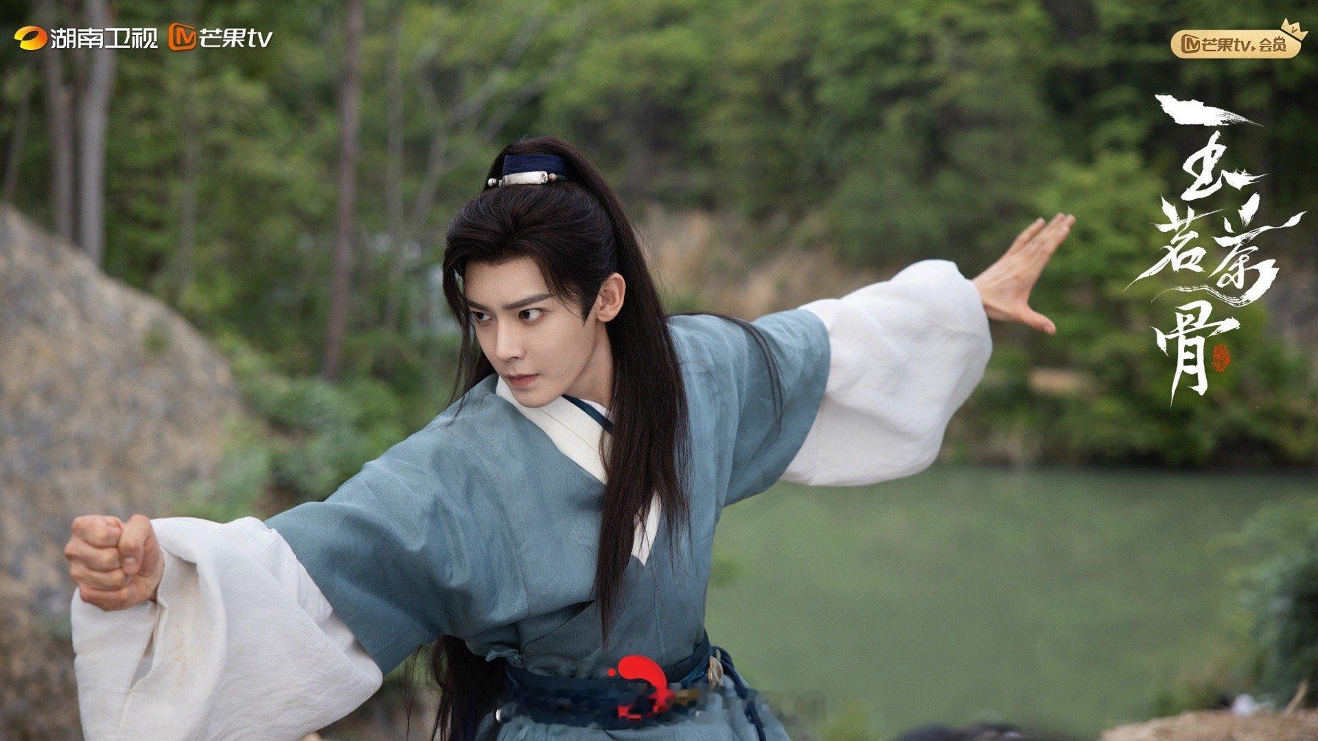 荣大小姐想要娜扎得到要被这小两口的暧昧给嫌笑不活了啊，明知道对方是绿茶，还是忍不