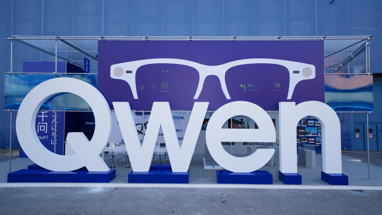 海外这个消息一传来，就知道，中国科技成了！
在智能穿戴领域——AI眼镜方面，Me