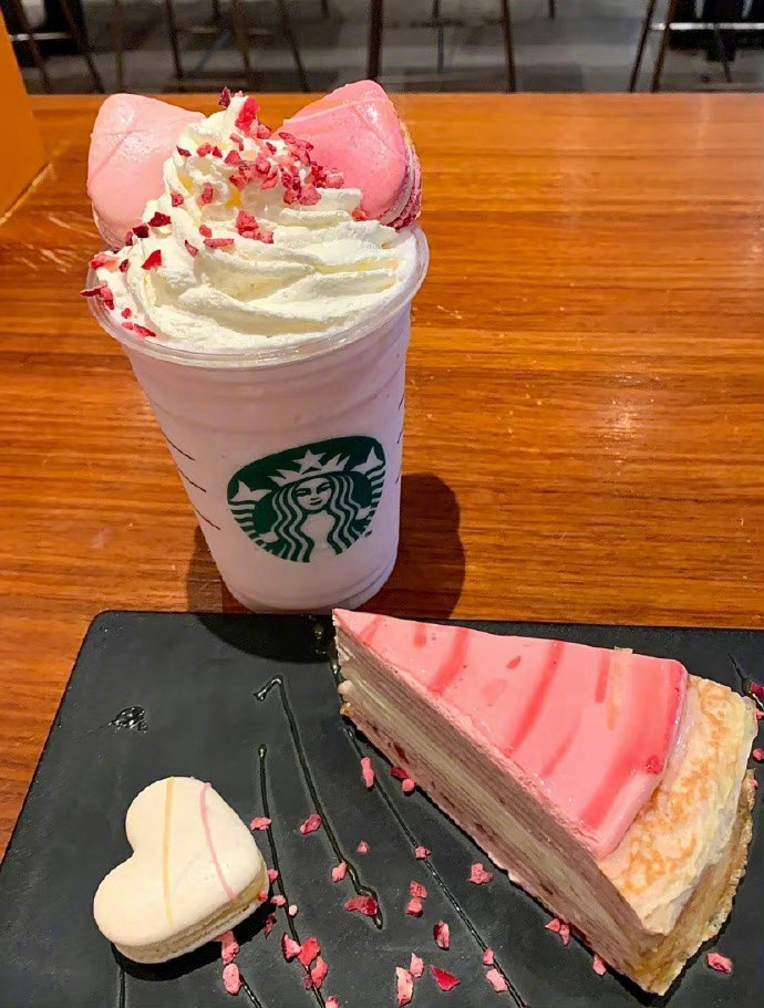 “赚钱的日子没最爱的人 有爱的时候没有钱 江湖从来都是问路不问心” 