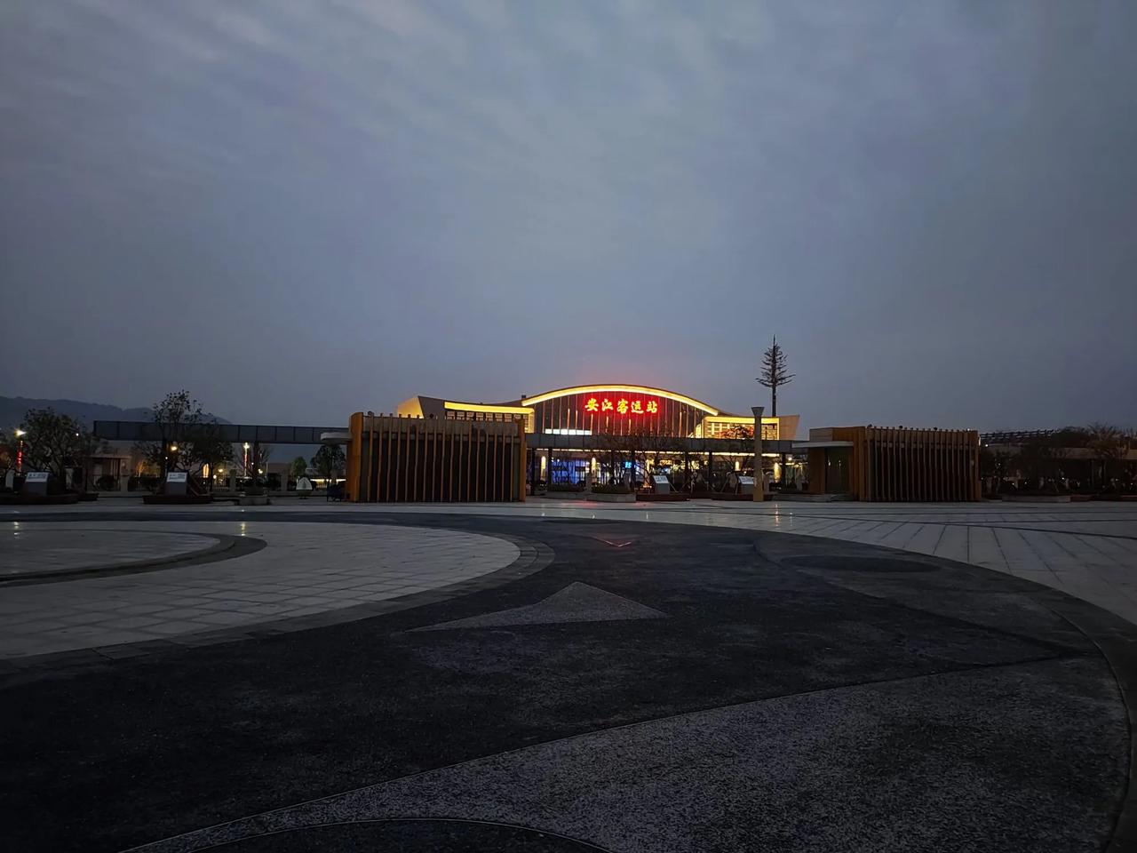 你的家乡话‘昨天晚上’怎么说?错呀夜嘎