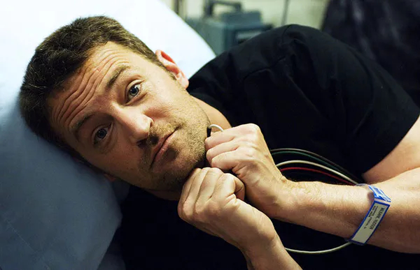 马修派瑞死亡案涉案医生被判刑2年半马修派瑞死亡案涉案医生获刑洛杉矶法院近日对《老