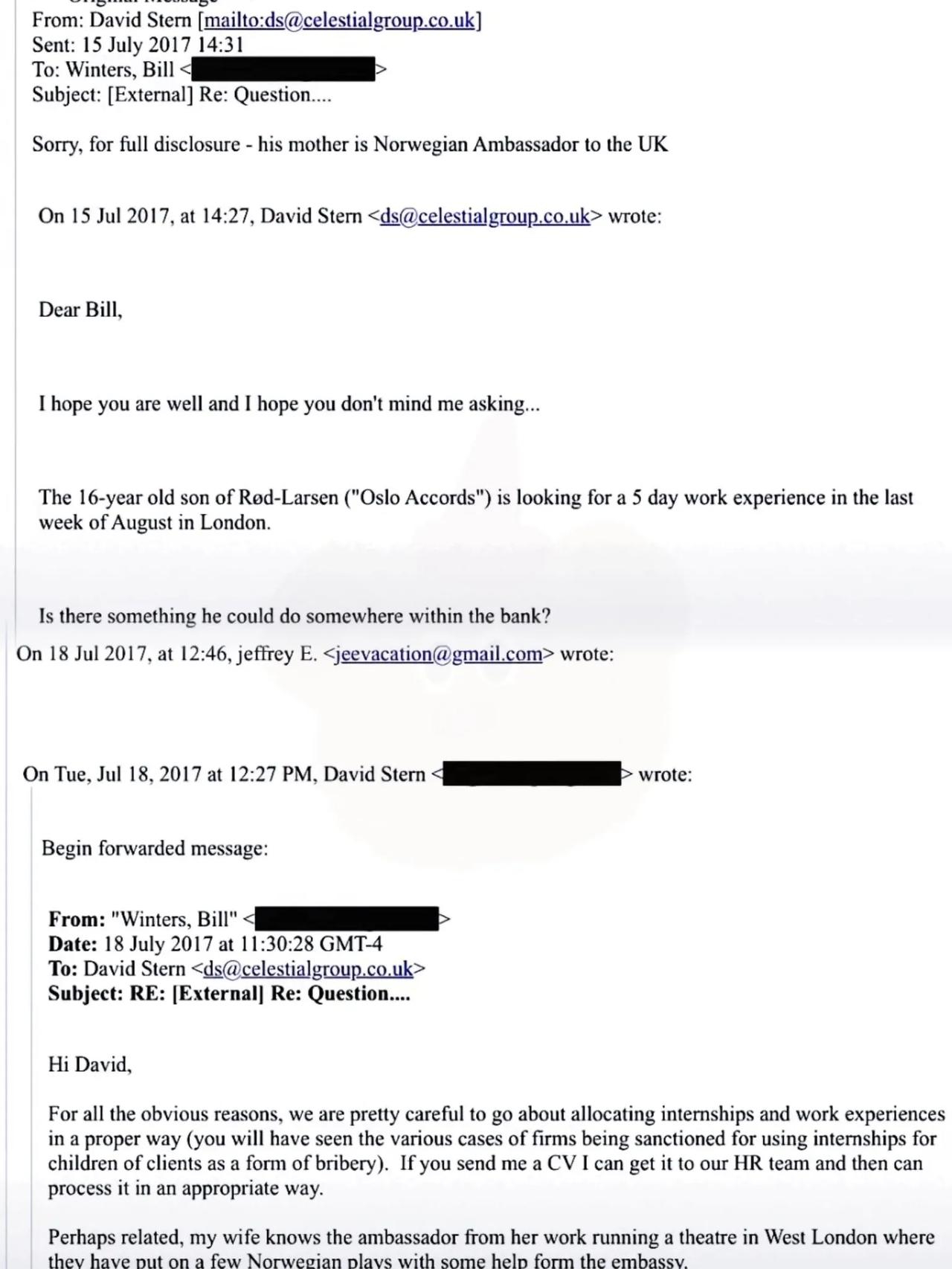 我就纳了闷了，现在的“关系户”都能狂到这份上了？

为了给个16岁的官二代镀金，