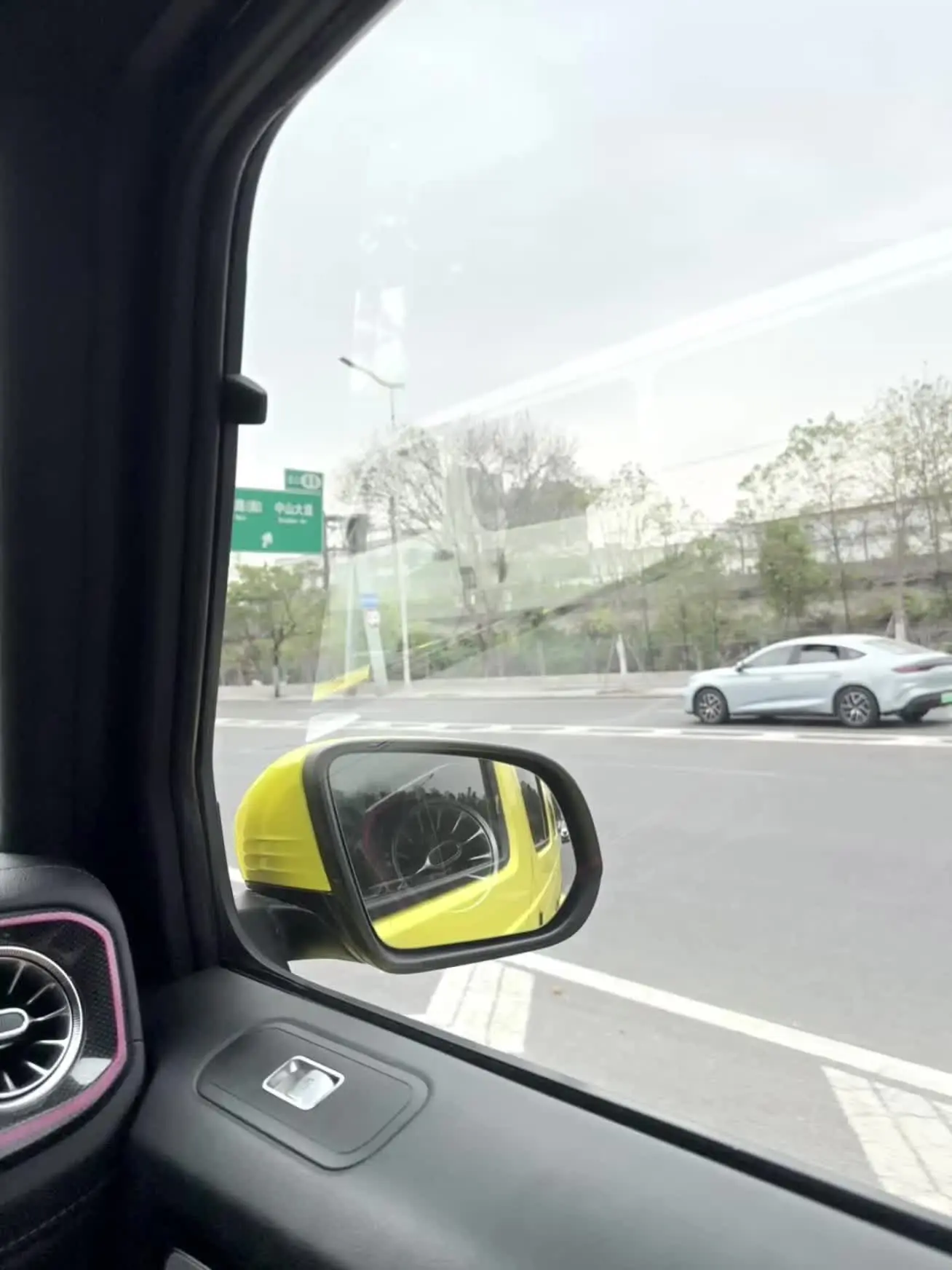 你的诋毁，丝毫不挡我的光芒万丈.