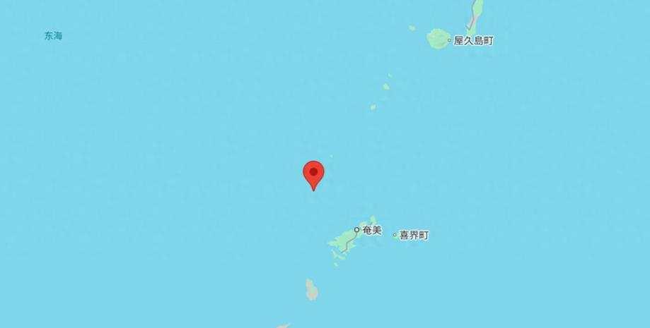 台海风紧，日舰悄悄过航，我军驱逐舰反手穿岛链

4月17日凌晨4点02分，日本海