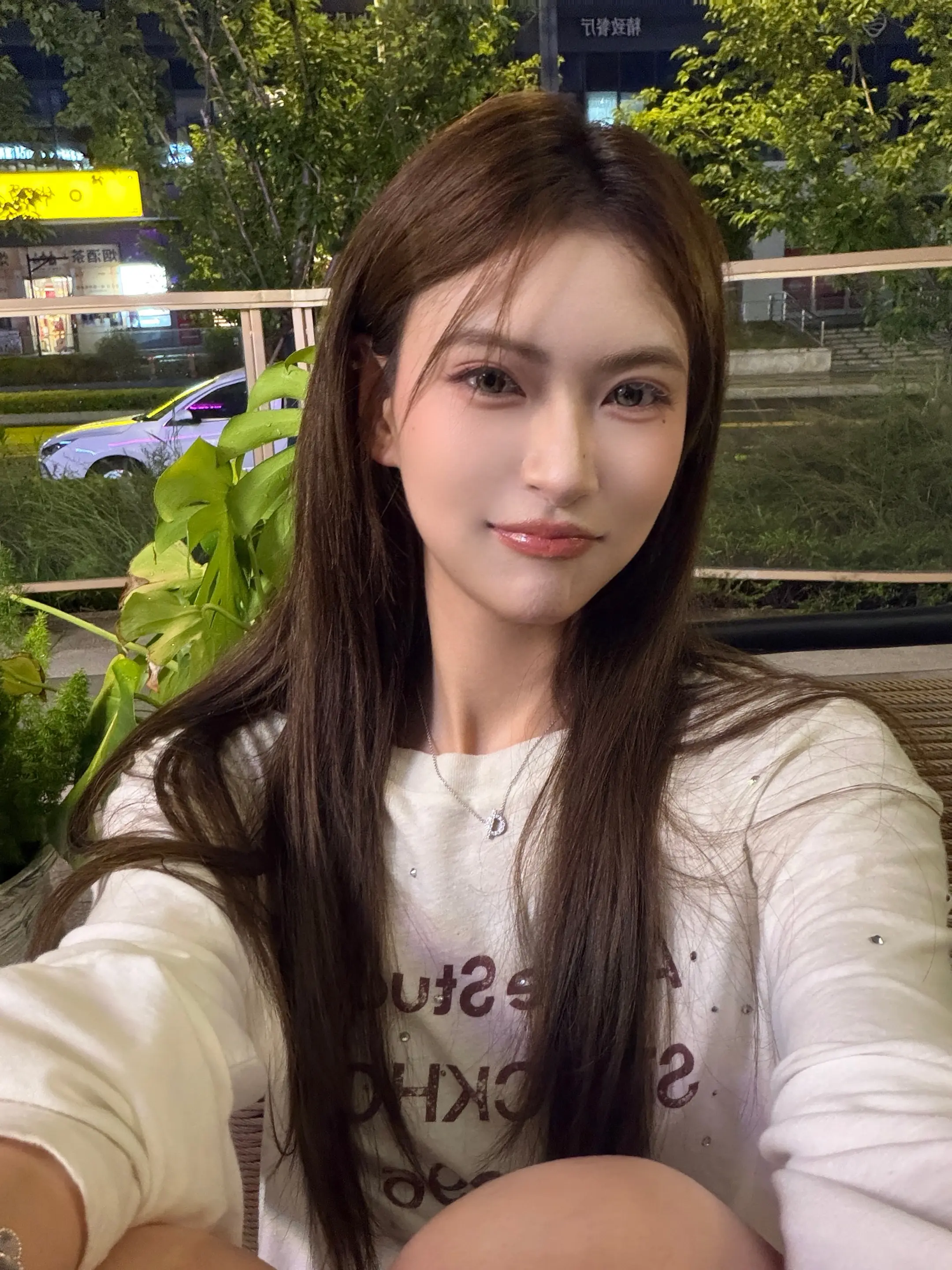 我本来就不是什么让人足以挂念的女孩。