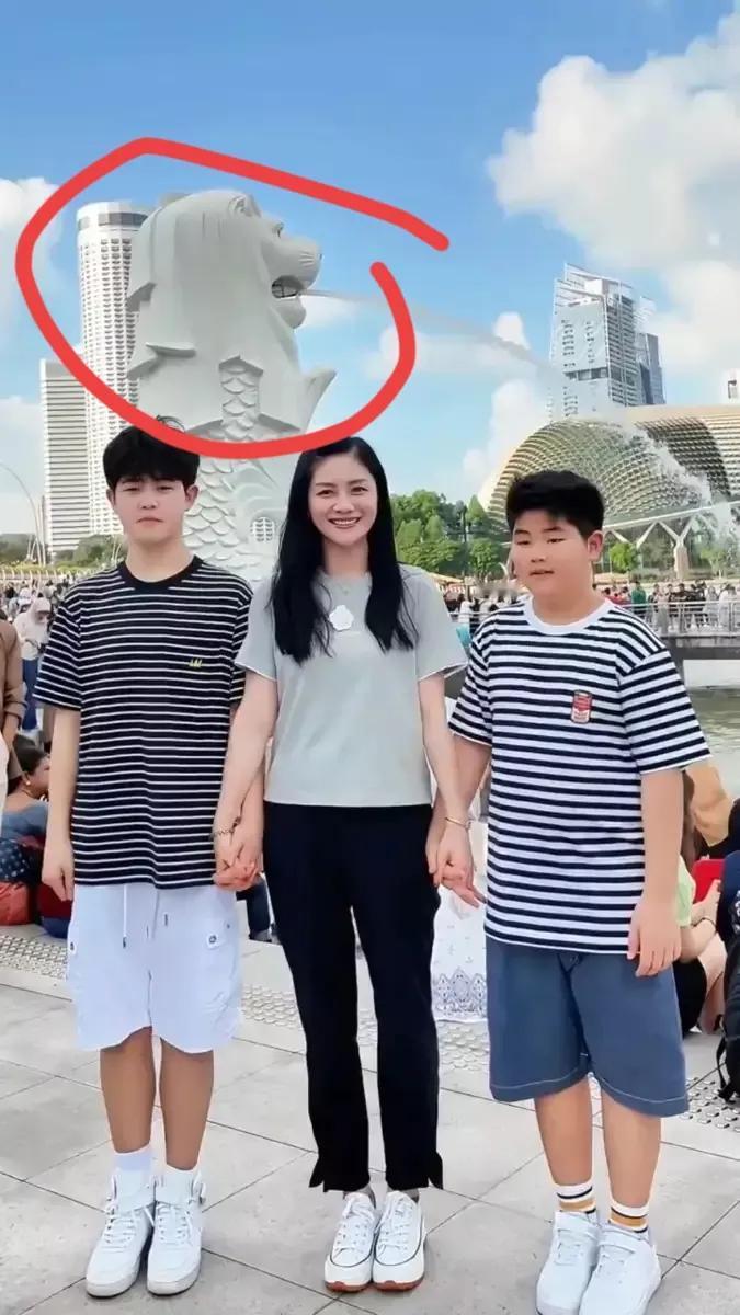 好巧啊
胡可和张雨绮拍摄的地点是同一个吧