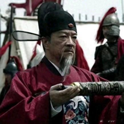 《1449年，在冷风刺骨的瓦剌俘虏营里，被活捉的明英宗朱祁镇正咬牙切齿，咒骂已故