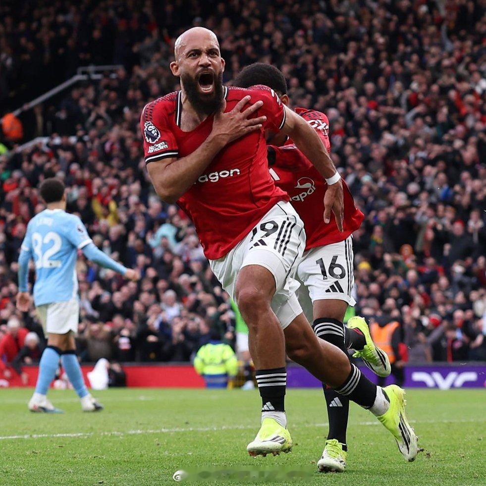 准备看回放了曼联2-0曼城曼联vs曼城