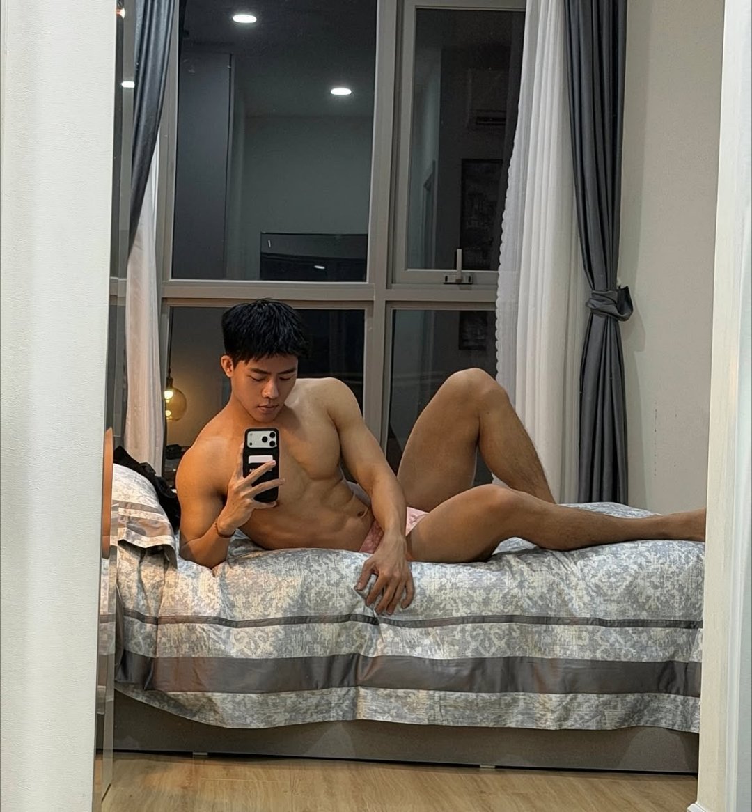 他是谁？ 