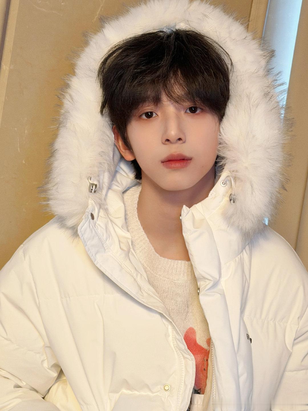 陈浚铭 你真的很适配冷脸骚。 