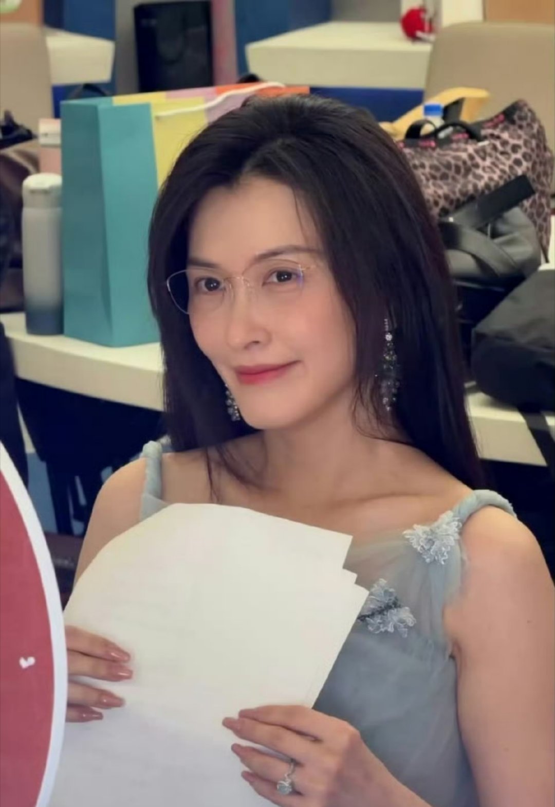 徐洁儿回应自己没人选 徐洁儿的格局真的拉满！面对无人选择的局面，没有抱怨也没有指