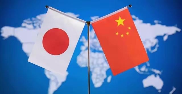 这次轮到日本强烈不满和抗议了！日本要求跟我们启动谈判，我们不予理会！4 月 20