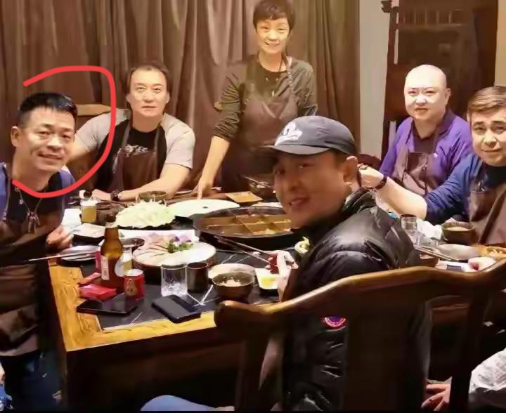 这是哪位大佬聚餐