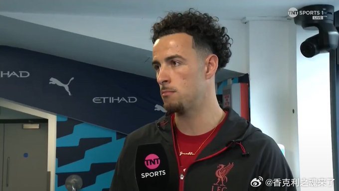 琼斯关于萨拉赫的离开：“作为一名球迷，能够参与他的人生旅程，我感到非常荣幸。他以