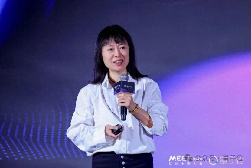 認(rèn)知偏差、落地斷層、體驗割裂是目前AI產(chǎn)品的三大痛點｜百度王穎