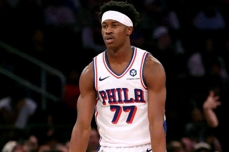 费城老3巨头不玩，还有新3巨头！

新3巨头合砍97分！在费城客场21分打爆国王