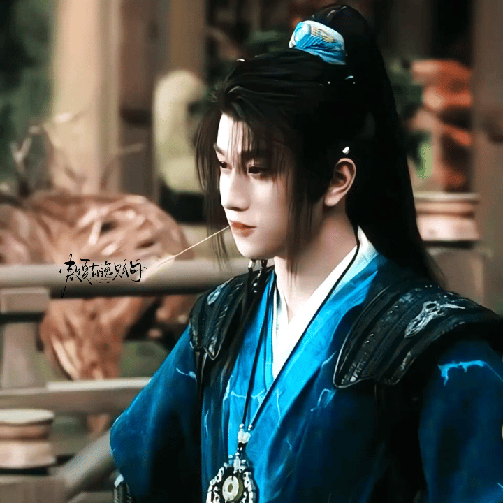 破碎感不是刻意营造，而是敖子逸与池云的灵魂共振，每一个“不一样”都戳中观众柔软的