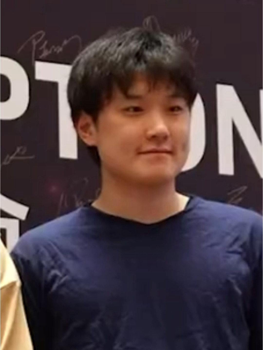 这个角度咋这么萌！ ​​​