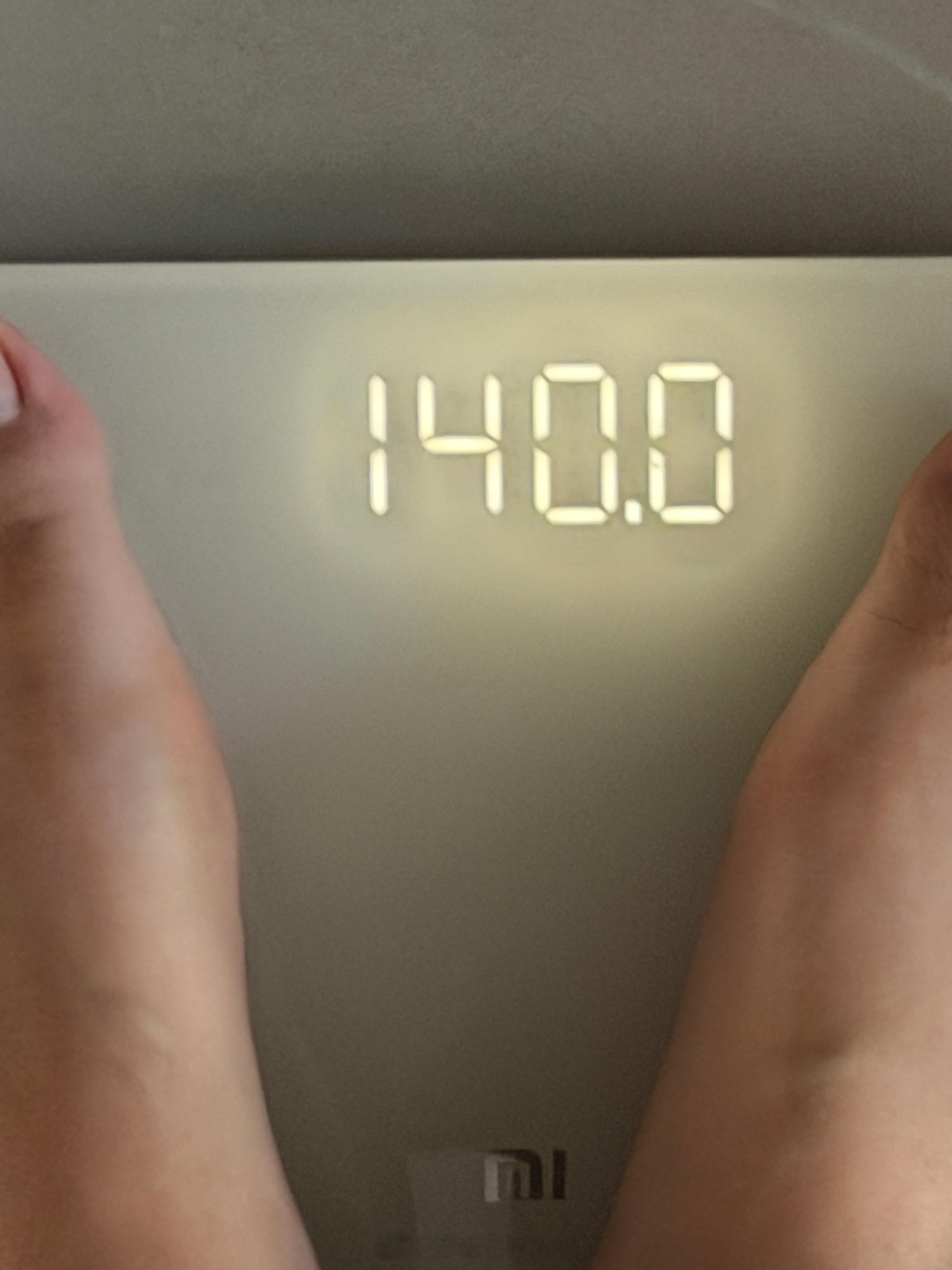 140 斤了，争取这个月到 135