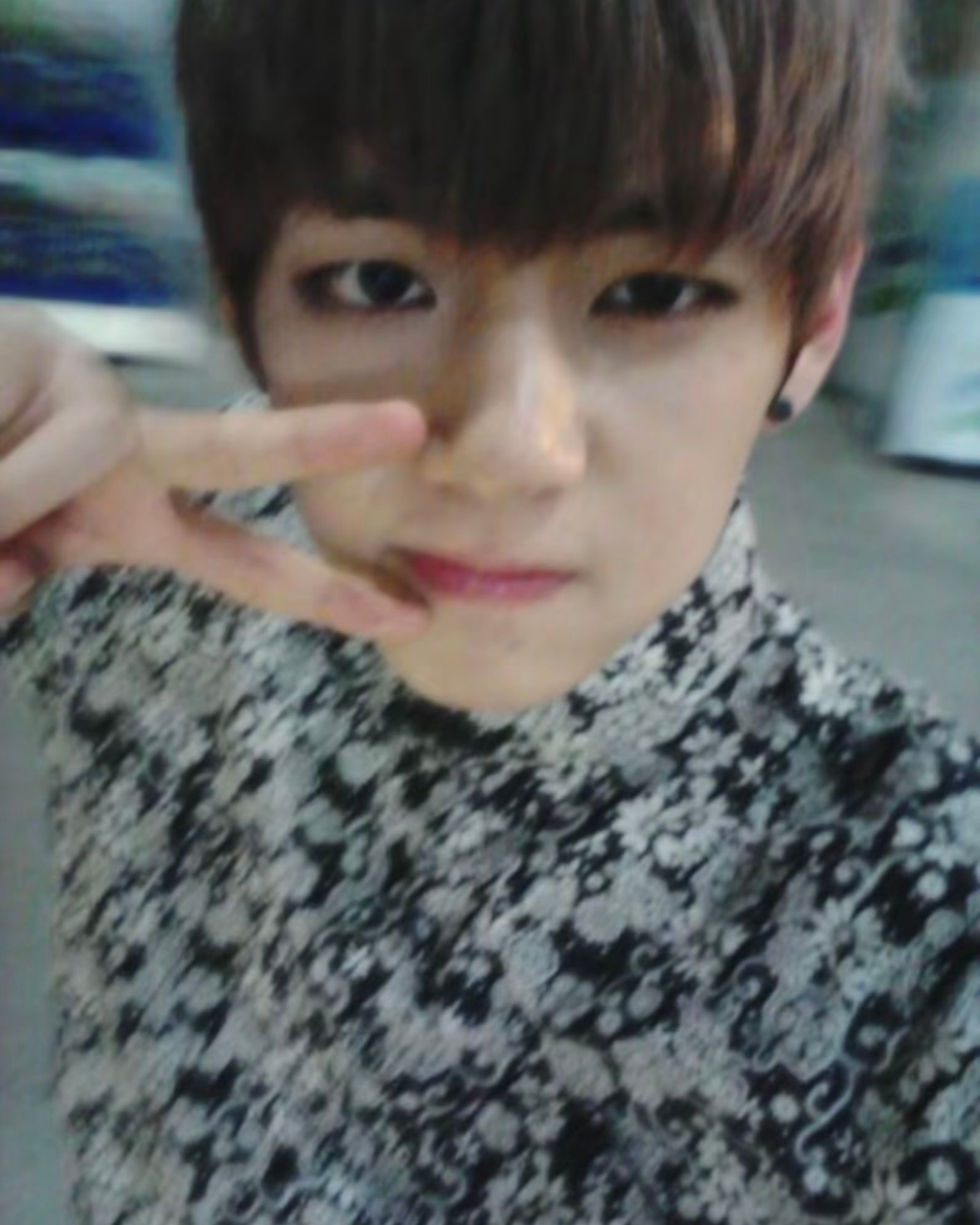 金泰亨 小宝宝自拍 