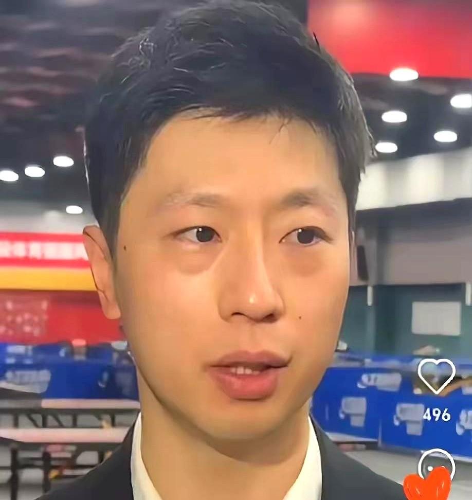 王楚钦先丢一局还能翻盘，靠的是秒懂节奏。

35岁马龙照样13-11锁死小将，经