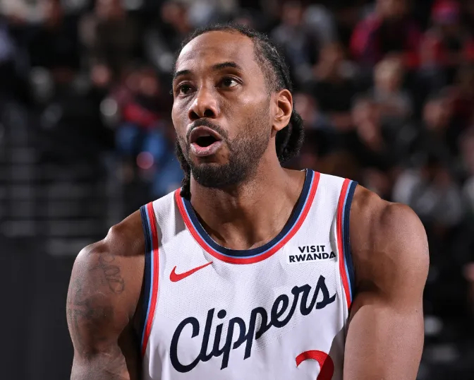 NBA常规赛鹈鹕vs快船 鹈鹕今天是背靠背第二场，莱昂纳德与科林斯复出，锡安因伤