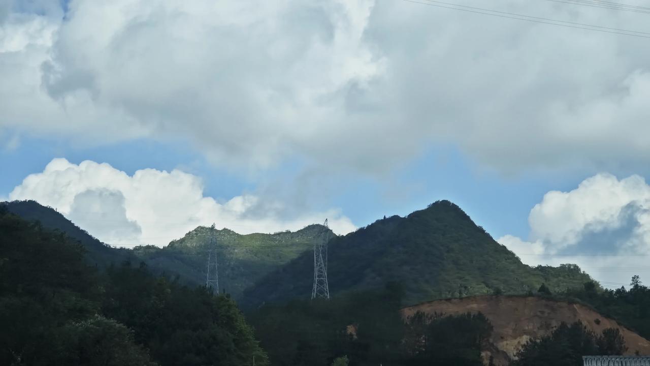 你这样算错误，假设你不买房，你不可能有首付170万，因为这个钱都是东拼西凑，如果