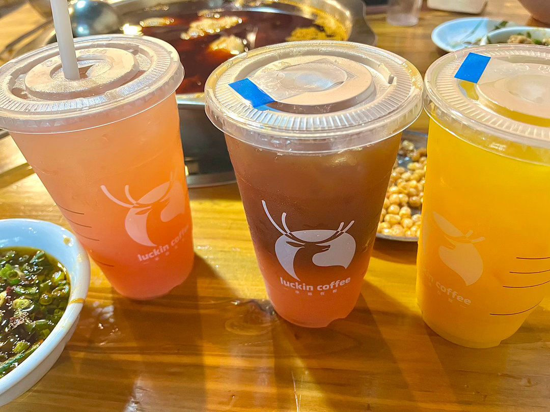 三杯喝完我都不带尿的信不信 