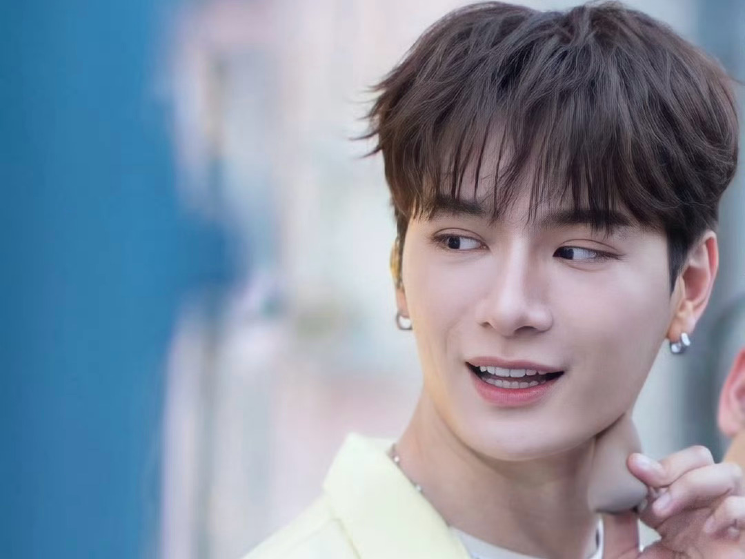 泰国选秀导师也是过上苦日子了力丸：我想教学。节目组：不，你要渡劫有的选手舞蹈功底