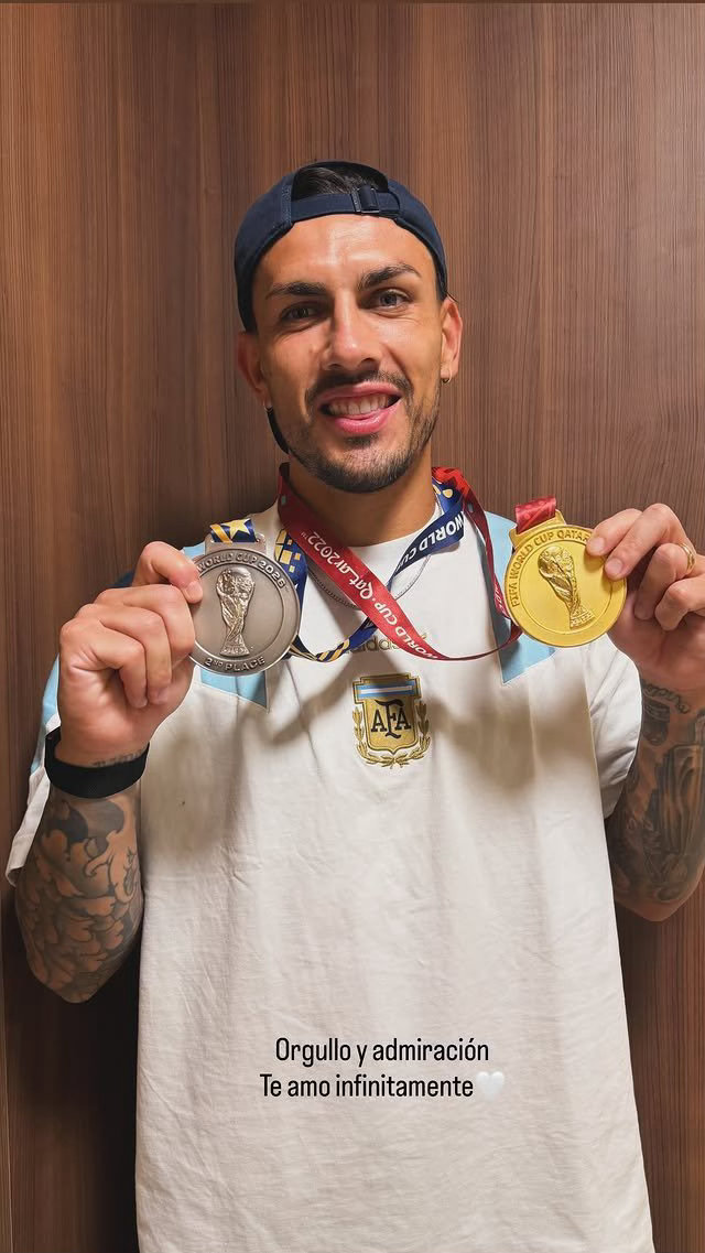 📲卡米骄傲晒照   “骄傲和钦佩，    我无限爱你～帕雷德斯”🥇🥈荣誉加