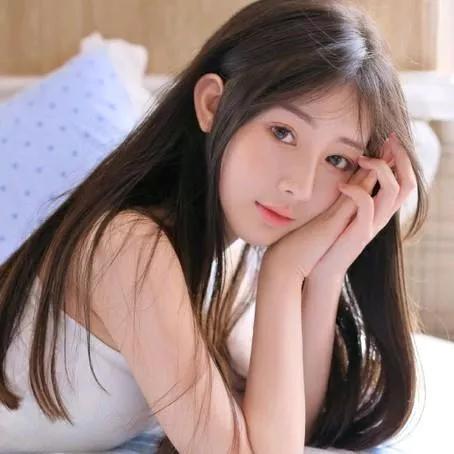 慵懒的午后，少女沉思的温柔瞬间秋日少女照 沉思少女 沉思 沉思照 湖边沉思 沉思