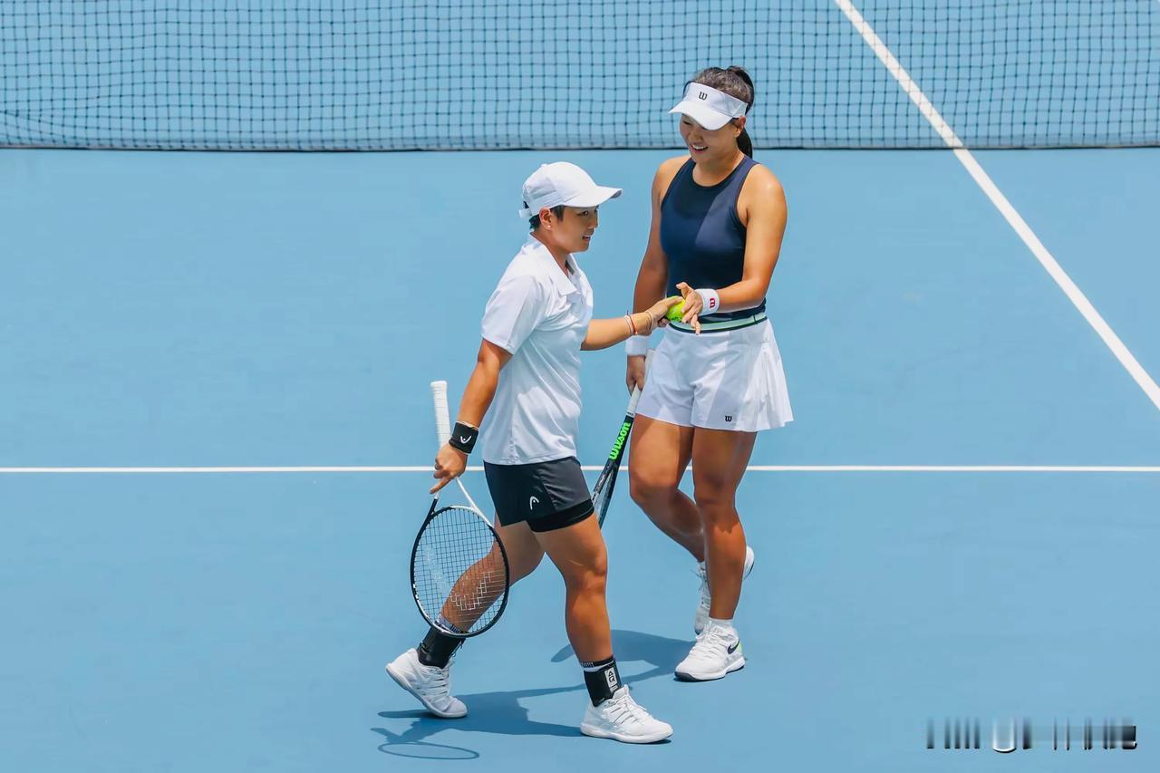 法国网球公开赛女双报名定档，去年的法网女双冠军王欣瑜将与🇯🇵柴原瑛菜搭档，郭